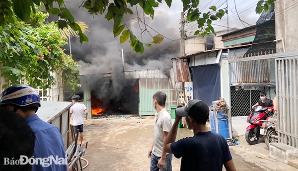 CHÁY XƯỞNG SẢN XUẤT TẠI HUYỆN TRẢNG BOM