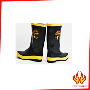 ỦNG CHỊU NHIỆT CHỐNG CHÁY CHO LÍNH CỨU HỎA